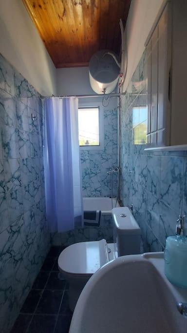 Colorful 2-Bedroom House In Gaios Luaran gambar
